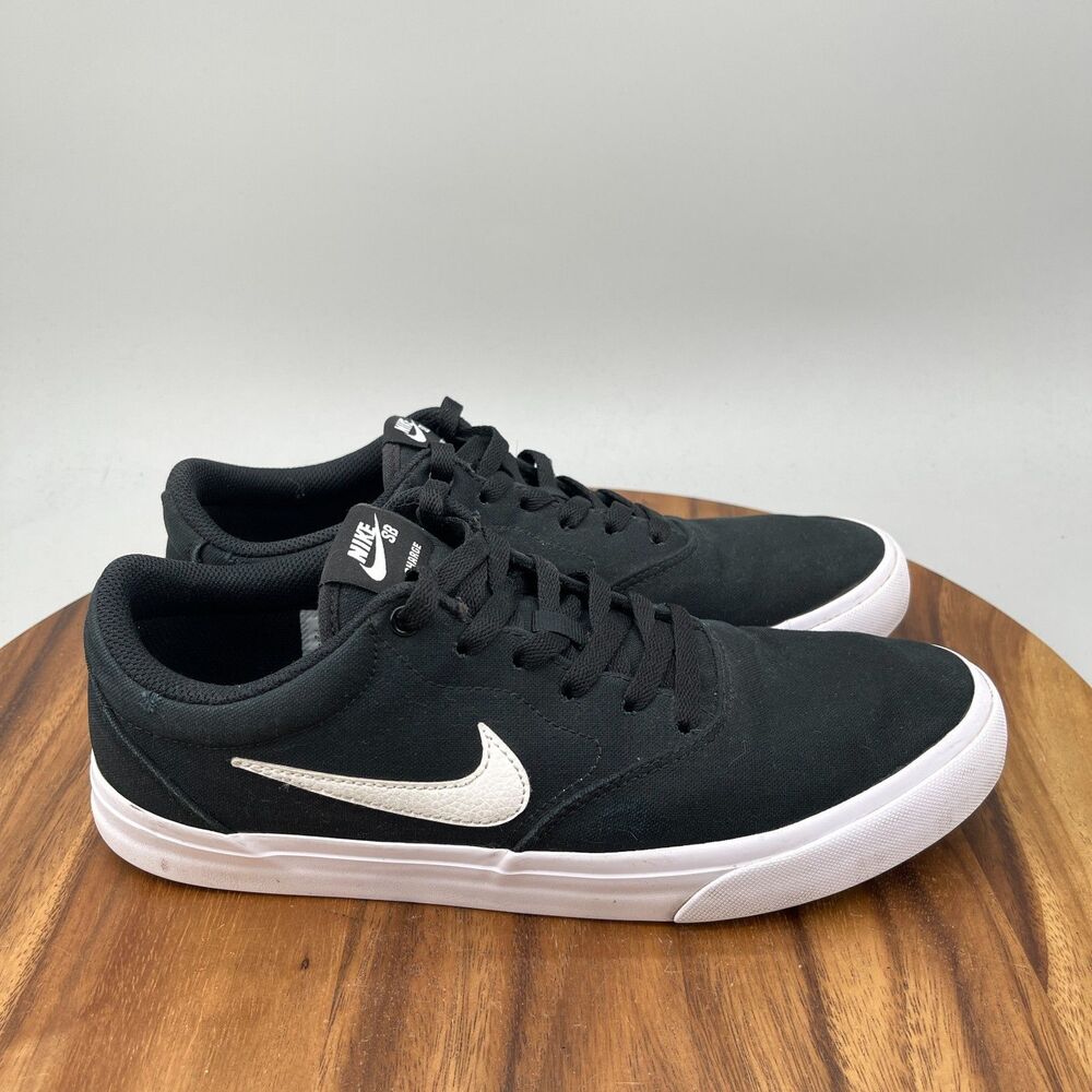 Nike SB Charge Shoes Mens Size 10 Black Skate Casual Comfort Walking Sneakers